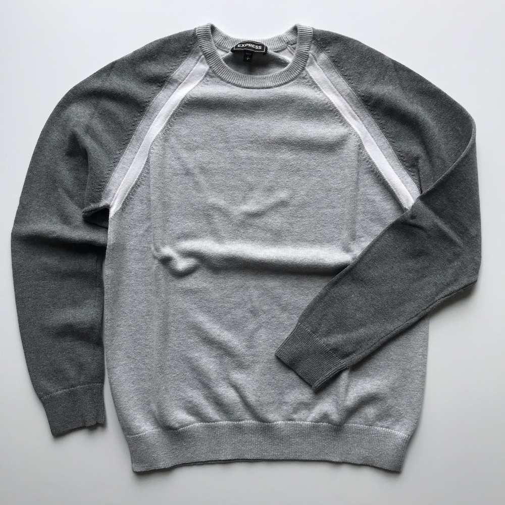 Express Sweater - Picture 2 of 4